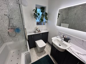 Photo 16- click for photo gallery